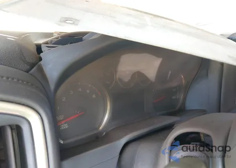 2020 Chevrolet Silverado 1500 4Wd Short Bed Rst z USA, uszkodzony, nr VIN 1GCUYEED7LZ236499